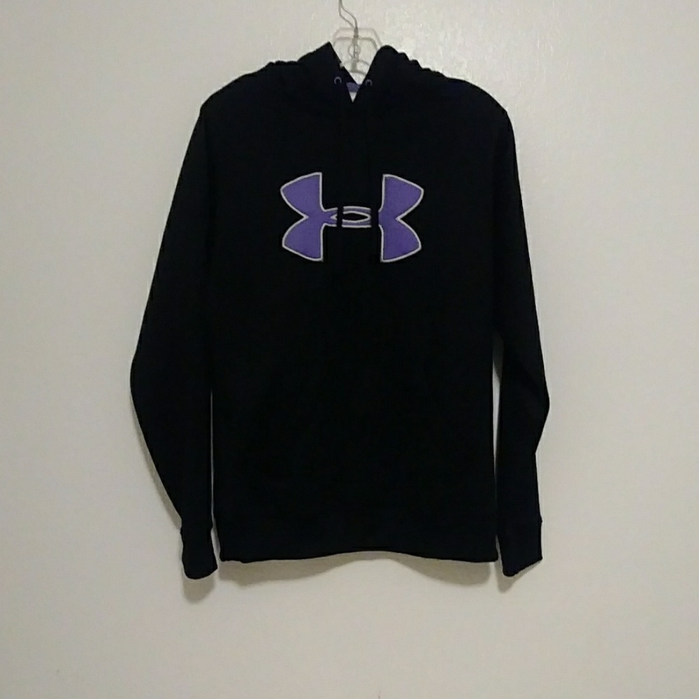 Sweatshirt with hoodie
